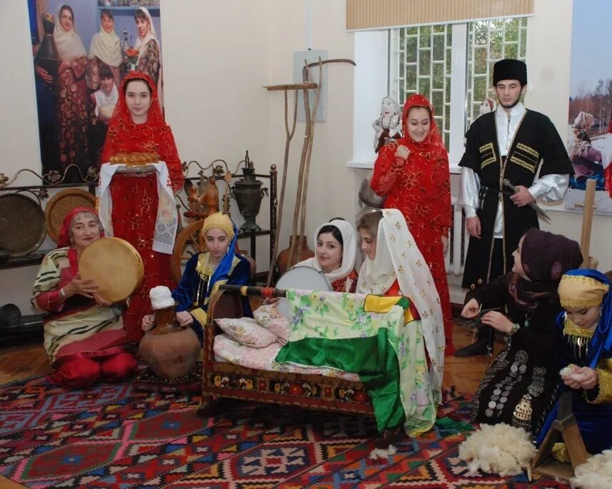 Свадьба кумыков дагестанская. Традиции народов дагестана кумыков. Культура дагестанского народа. Эхо гор ансамбль хасавюрт. Дагестан культура и традиции.