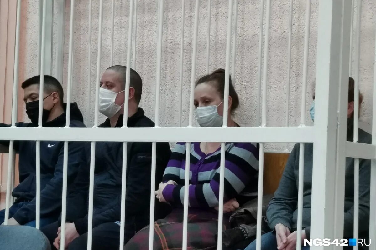 торговый центр вишня кемерово. пожар в кемерово в тц зимняя вишня. тц зимняя вишня кемерово. торговый центр зимняя вишня кемерово пожар. сгорел торговый центр в кемерово.