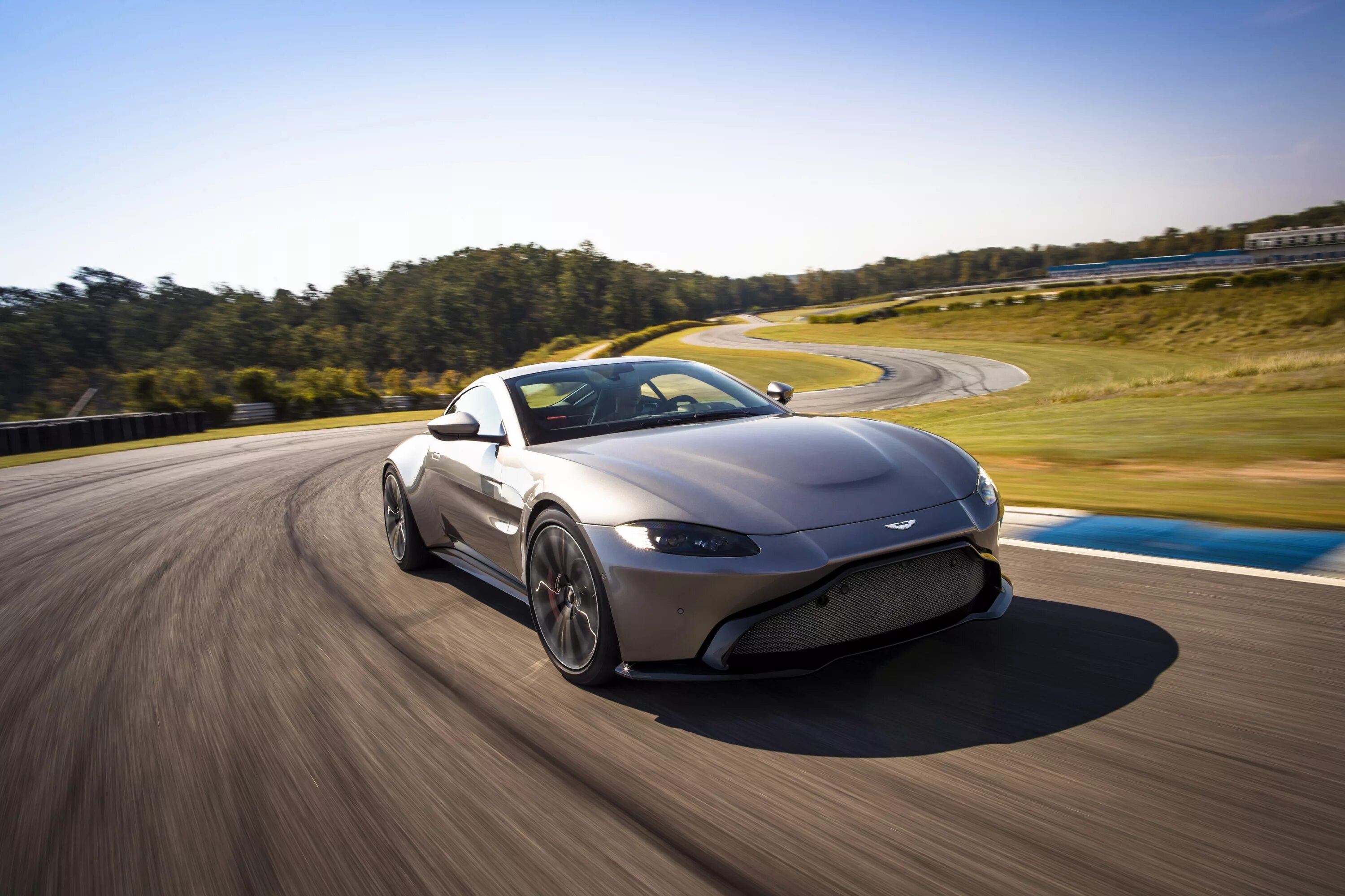 Aston martin vantage 2018. Aston martin vantage 2022. Aston martin vantage 2018. Aston martin vantage 2018 г. Aston martin vantage 2021.