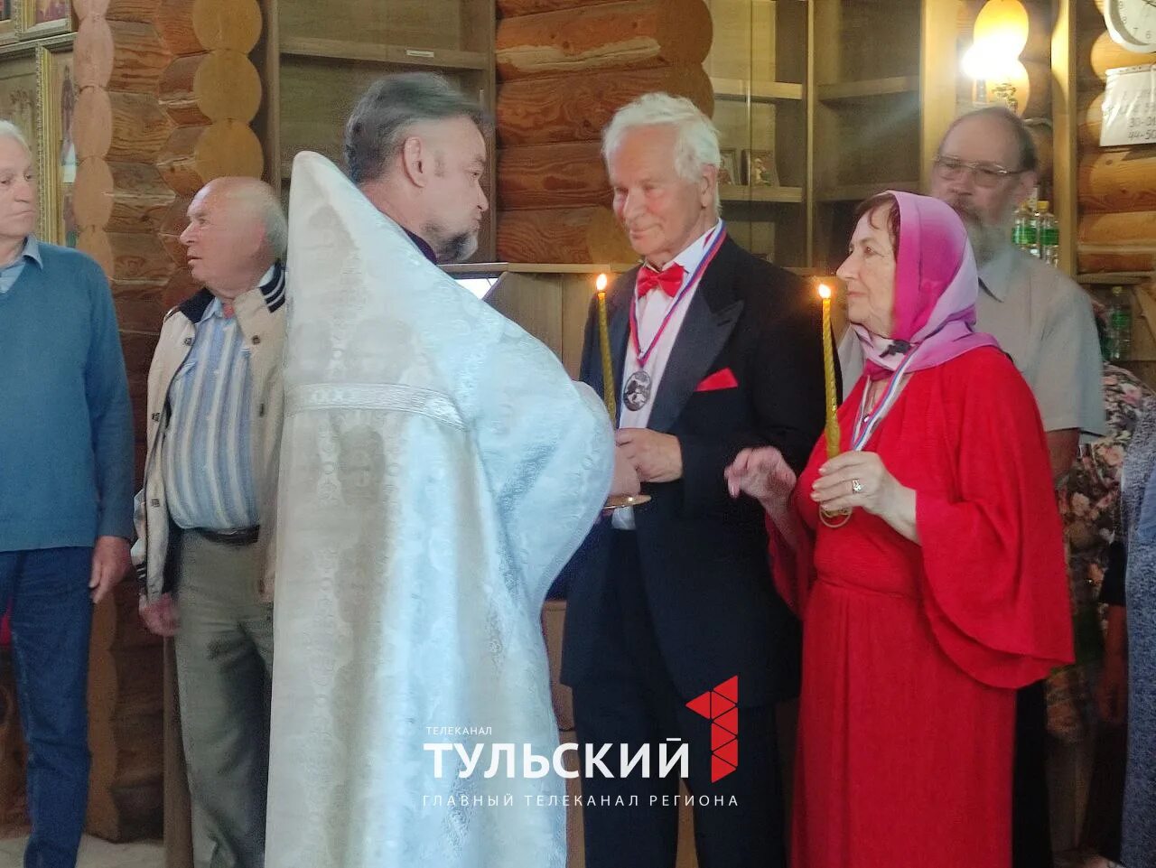Юрай цинтула жена. Чинтула жена. 71-летнего чинтулы жена.
