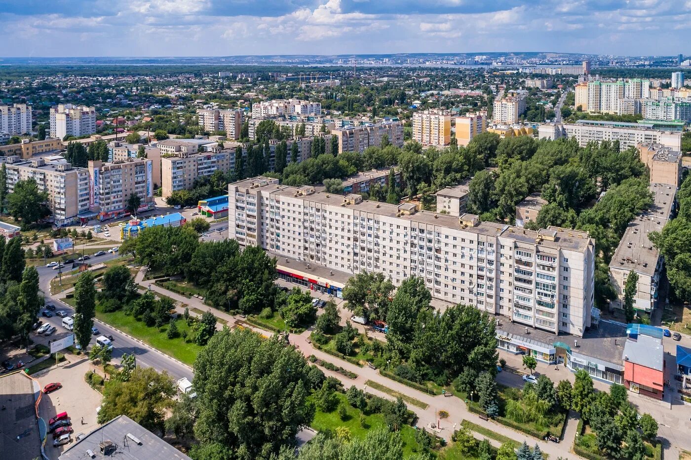 Сколько лет энгельсу. Город Энгельс. Энгельс центр города. Город Энгельс Саратовской области. Саратов город Энгельс.