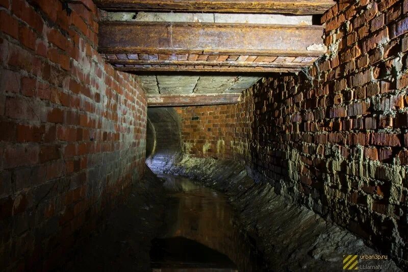 подземная река неглинная экскурсия. подземная река неглинка. река пресня. коллектор реки пресня. коллектор реки пресня.