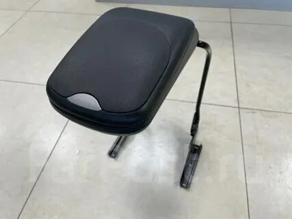 Бардачок ниссан жук