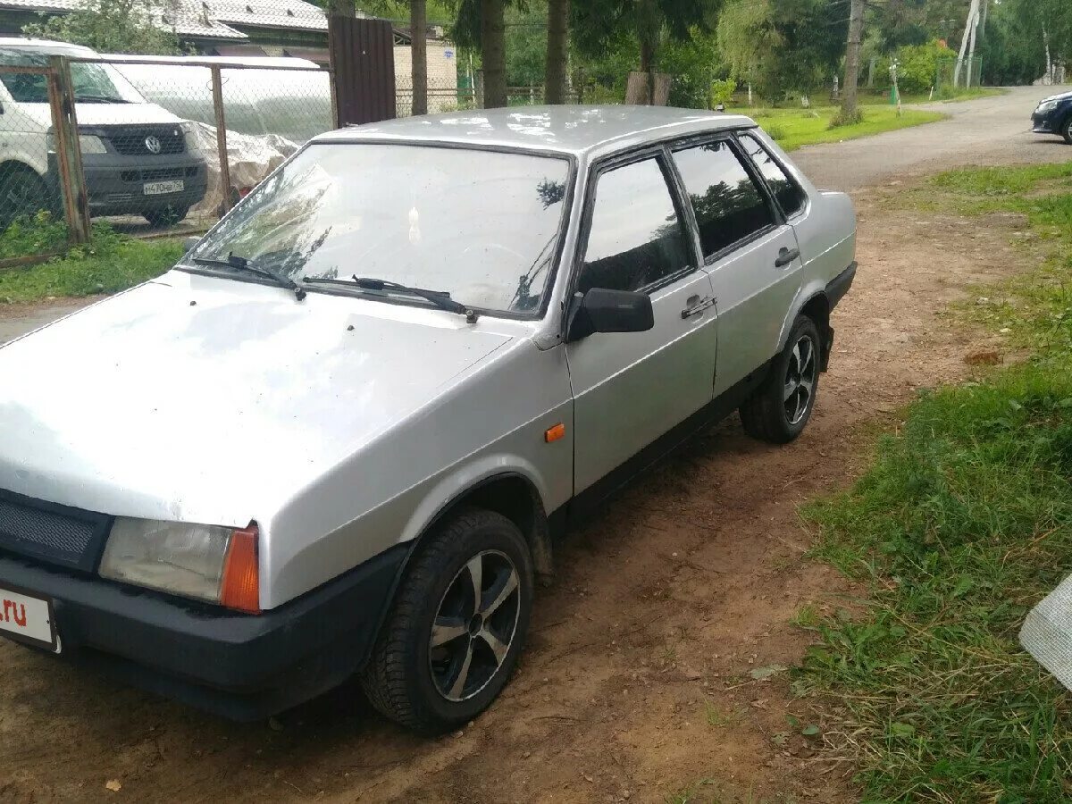 Мотор ваз 21099 инжектор. Ваз 21099 2002 года. Ваз 21099 2002 года карбюратор. 21099 красная. Ваз 21099 2002 года инжектор.