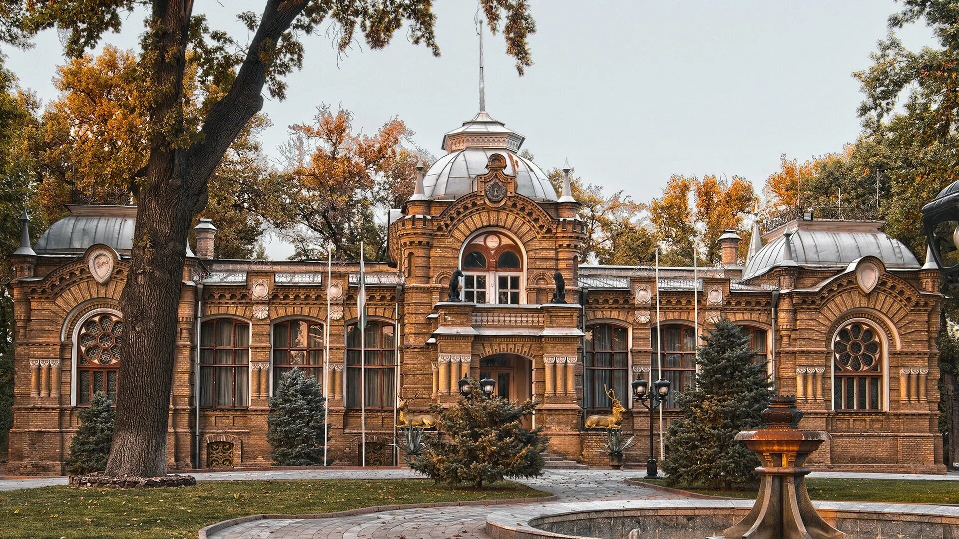 Романовы ташкент. Дворец Великого князя Николая Константиновича в Ташкенте. Дворец Великого князя Романова в Ташкенте. Резиденция князя Романова в Ташкенте. Дворец князя Николая Константиновича Романова Ташкент.