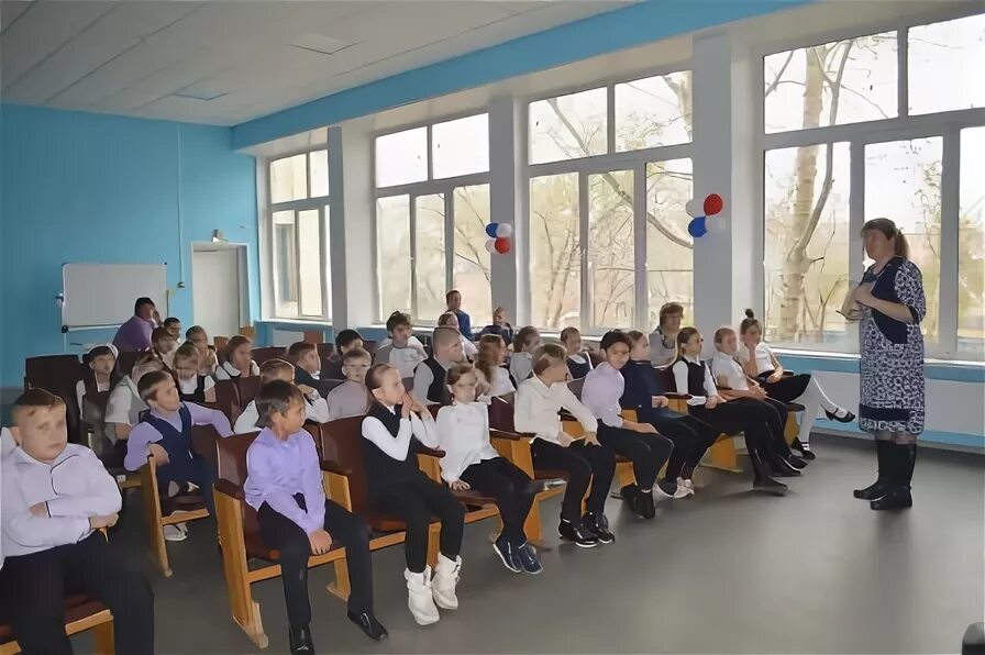 Город черногорск школа 17 гимназия. Школа 5 черногорск. Сош 19 черногорск. Школа 3 черногорск. Сош 19 черногорск.