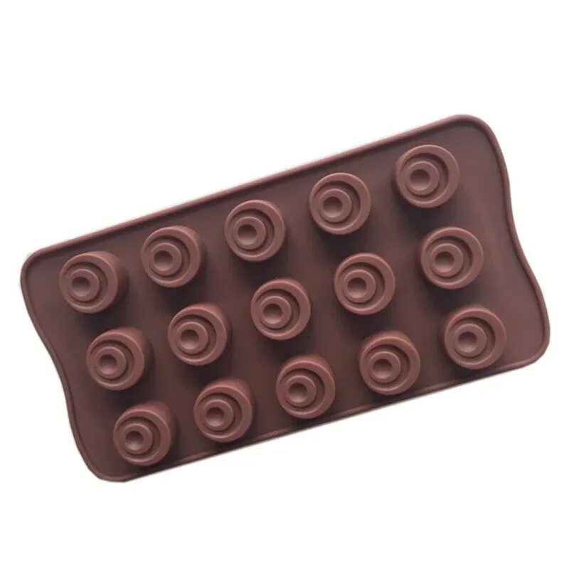 Точки шоколад. Шоколад в круглой формочке. Силиконовая форма круглые шоколадки. Дрожжевые изделия в помаке кондитерской. Лед в форме долек.