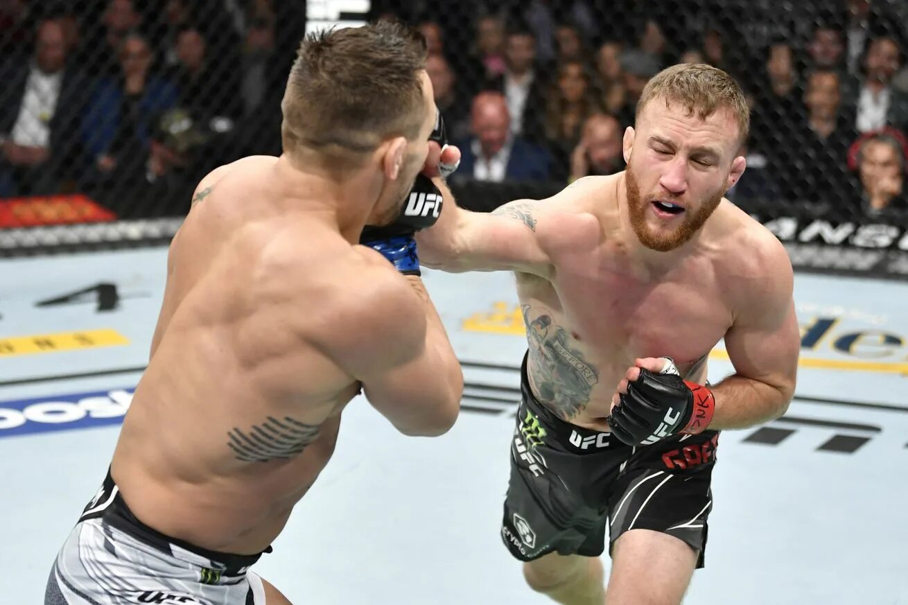 Ufc jonli. Джастин гэтжи ufc. джастин гейджи оливейра.