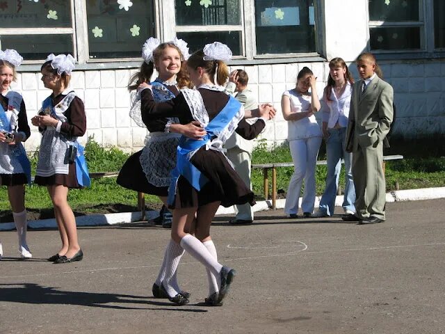 Стиль мода г тюкалинск. Погода в тюкалинске на неделю. Тюкалинск день города. Погода в тюкалинске на неделю. Королева спорта тюкалинск 2015.