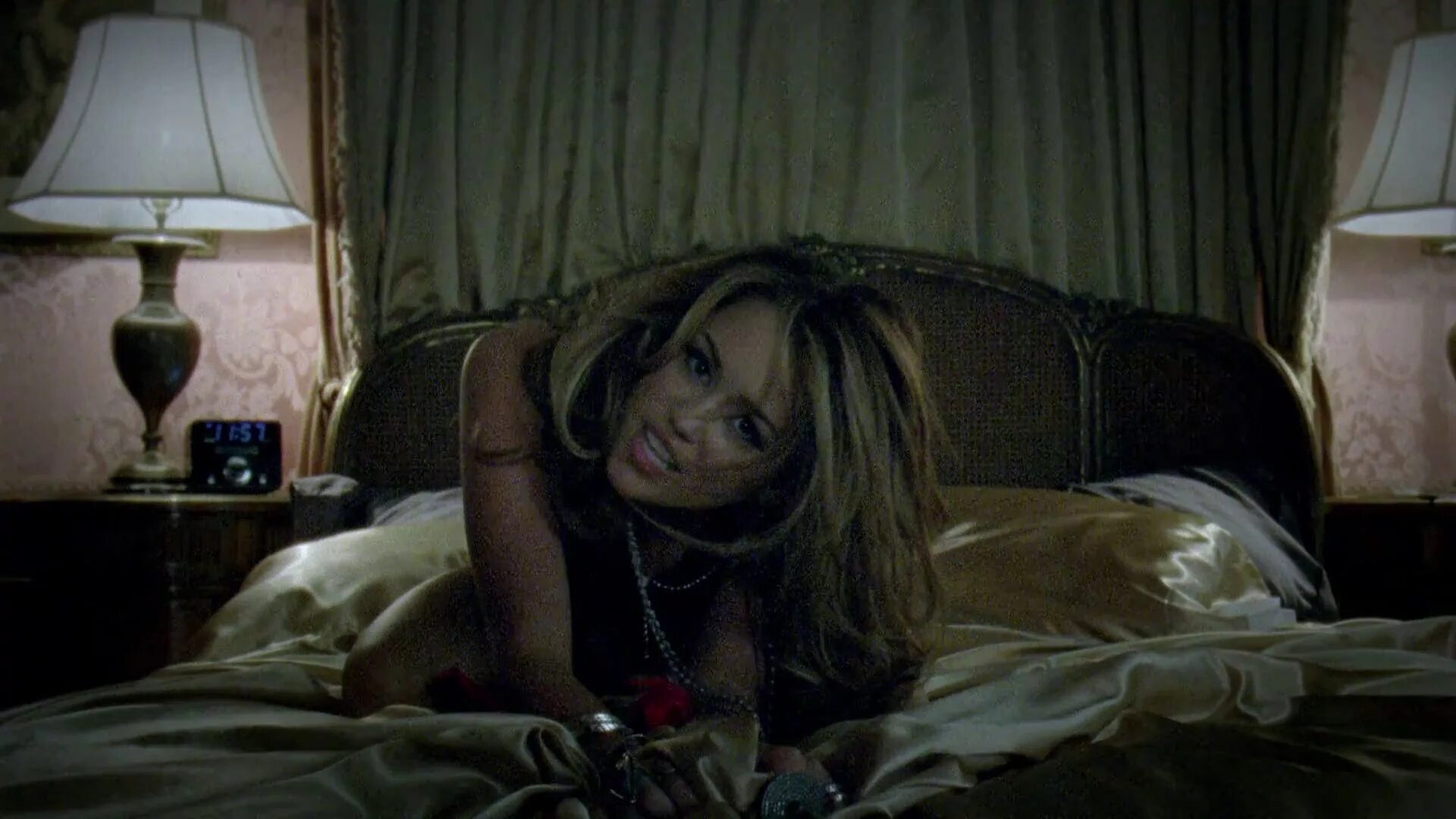 Cyrus who owns my heart. Miley cyrus - who owns my heart (2010). miley cyrus - who owns my heart (official video). miley_cyrus_-_who_owns_my_heart__uncensored_.mp4. майли сайрус who owns my heart клип версия с еблей.