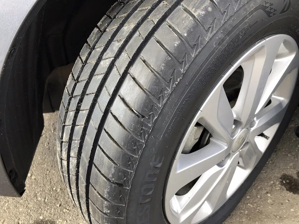 215 60 r17 купить в спб. Bridgestone Turanza t005 225/55 r17. Bridgestone Turanza t005 215/55 r17. Bridgestone Turanza t005 205/55 r16. Bridgestone Turanza t005 225/45 r17.