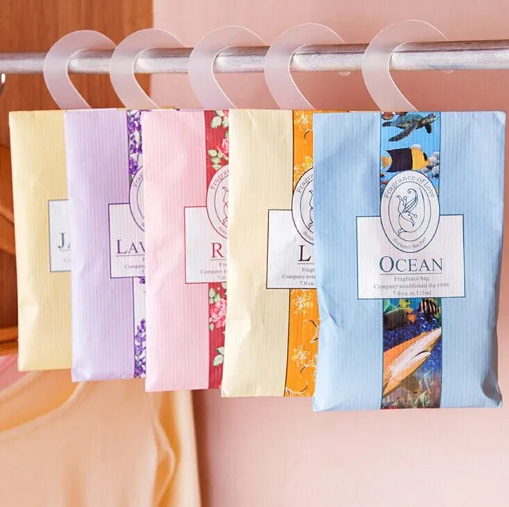 Ароматизаторы вишневый сад фаберлик. Ароматические саше для шкафа. Ароматические саше для шкафа. Ароматические саше для шкафа. Ароматизатор для белья фаберлик.