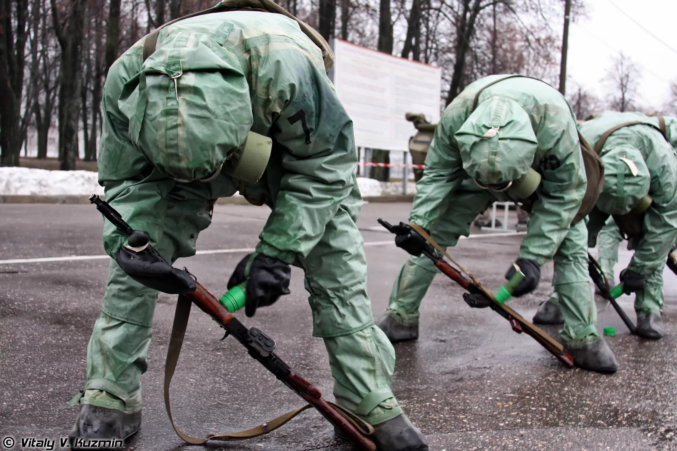 Специальная обработка вооружения и техники. РХБЗ дезактивация. Дезактивация войск РХБЗ. Дегазация РХБЗ. РХБЗ дегазация дезактивация дезинфекция.