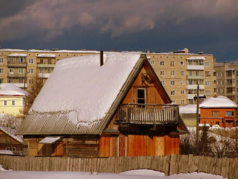 Североуральск. Стадион Североуральск. Посёлок черёмухово Североуральский район. Турбаза звезда Североуральск. Погода североуральск свердловской области