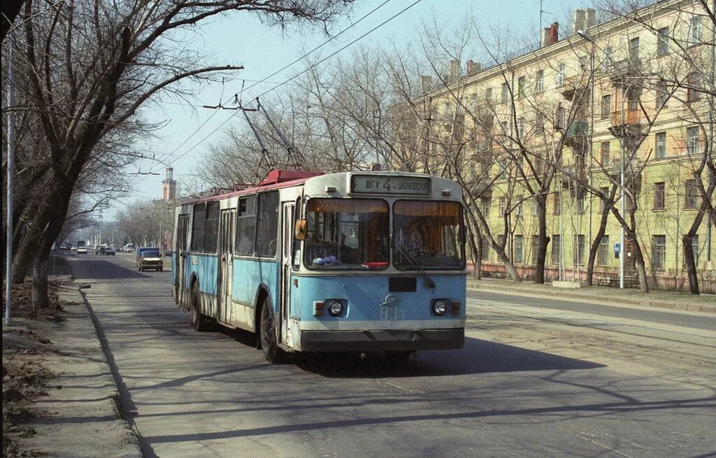 Троллейбус Воронеж. Воронеж в 2000-е годы. Воронеж 2000 год. Троллейбус Воронеж 90-е. Волгоград 2000 год