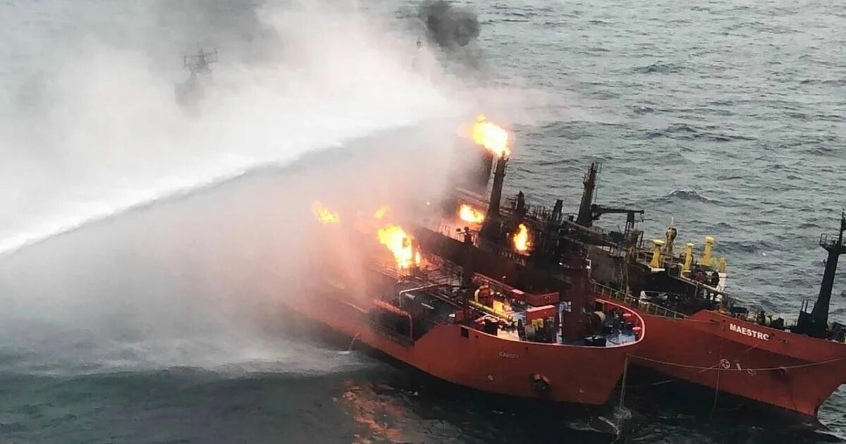 Пожары на черноморском побережье сейчас. Пожар в утрише анапа 2020. Пожары на черноморском побережье сейчас. Амоко кадис танкер. Большой утриш гибель самолета и судов.