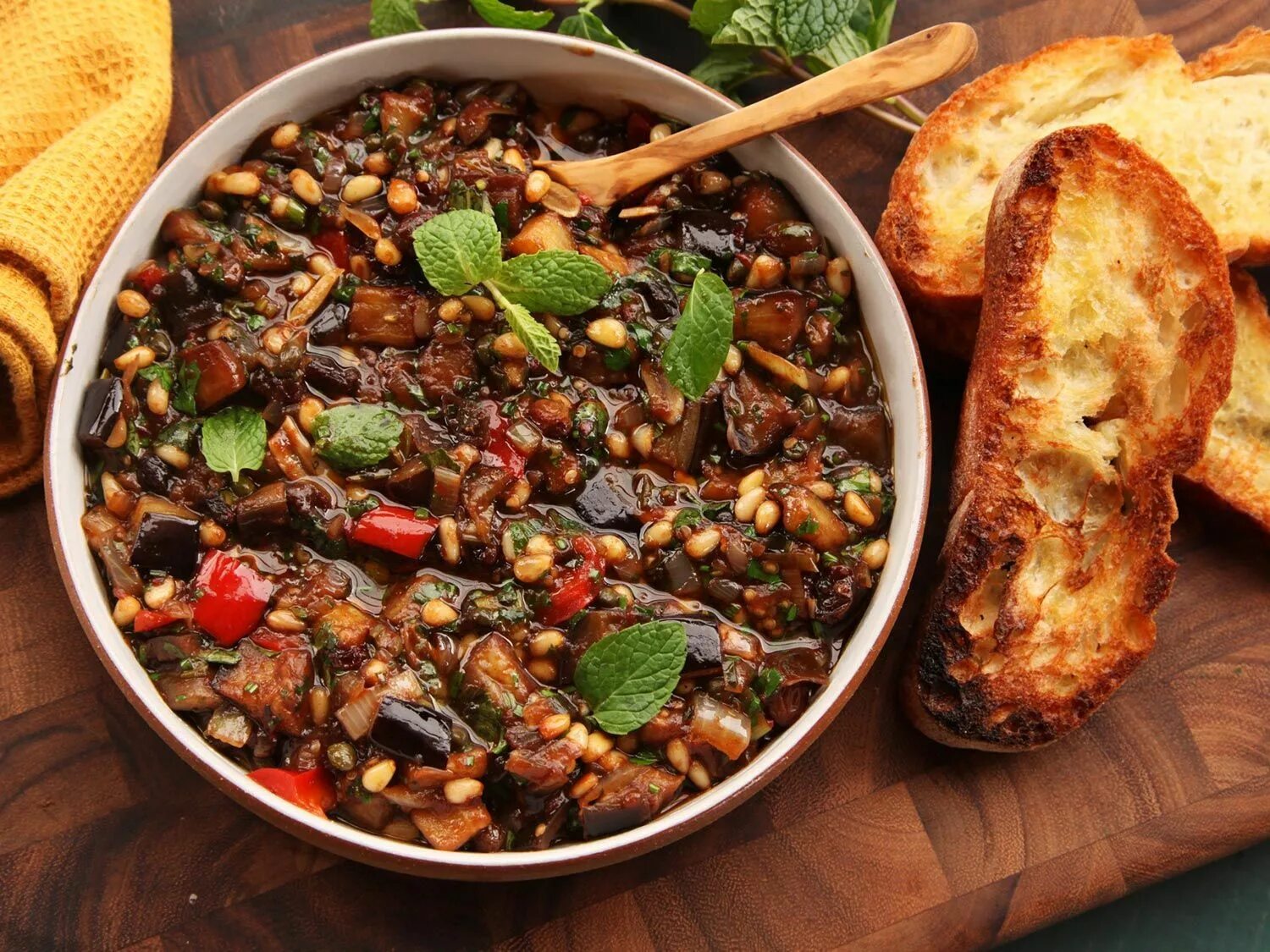 Капоната по-сицилийски. Каламаретти капоната. Sicilian Caponata. Национальная кухня Сицилии Сицилии. Recipes of dishes