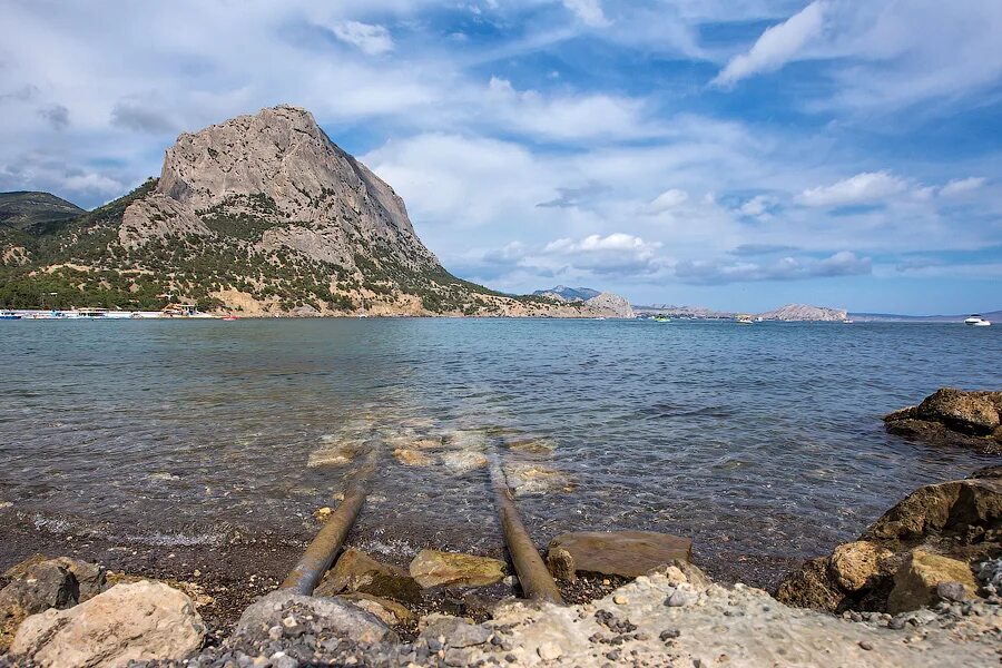 почему вода в крыму