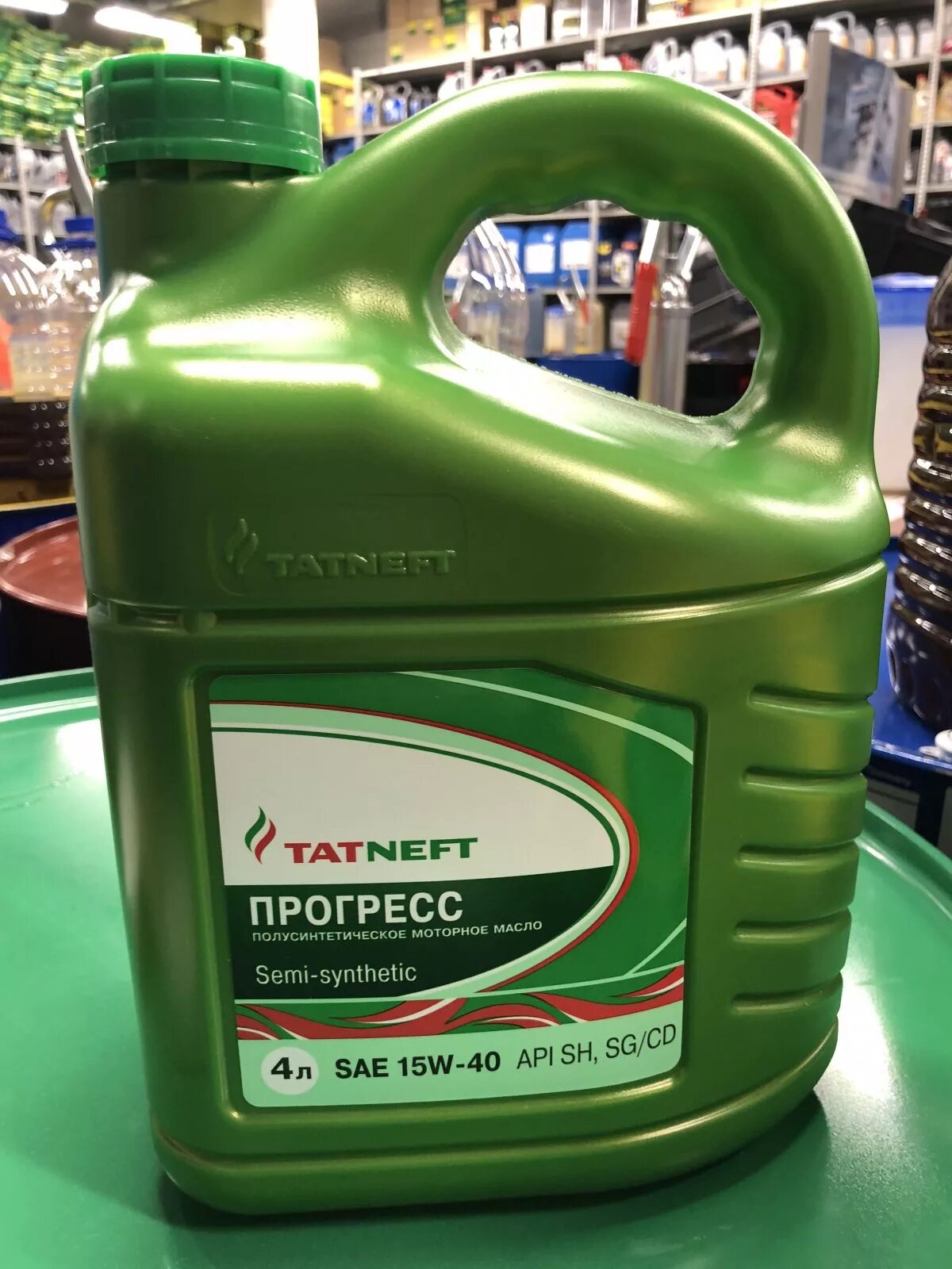 Масло татнефть полусинтетика. Татнефть SAE 15w400. Татнефть - премиум SAE 15w-40 20 l. Масло моторное Татнефть синтетик. Татнефть 10 40 полусинтетика.