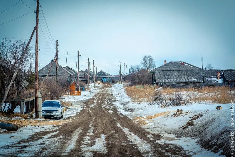 Деревня кончится. Деревня отевка. красивые деревни свердловской области. название деревень в свердловской области. шанталь деревня свердловская область.