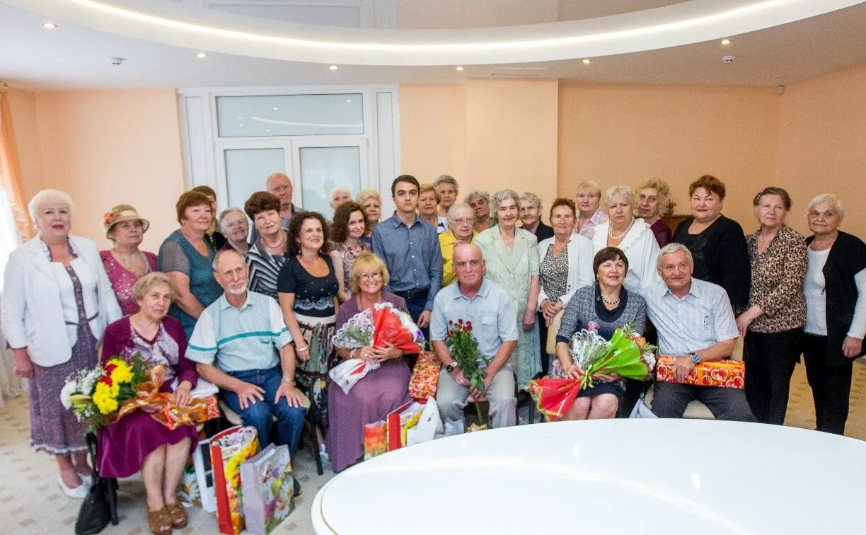 Загс пролетарском районе тула. Пролетарский загс тула. пролетарский загс.