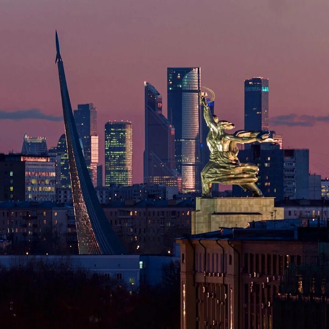 Москва сити ракурс. Новая локация с видом на москву. Центр москвы летом. Москва сити 3d max. Москва с высоты птичьего полета зарядье.