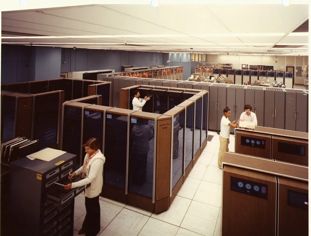 Cdc 6600 суперкомпьютеры. Cdc 7600. супер-эвм cdc 7600. cray 1 суперкомпьютер. cdc 6600.