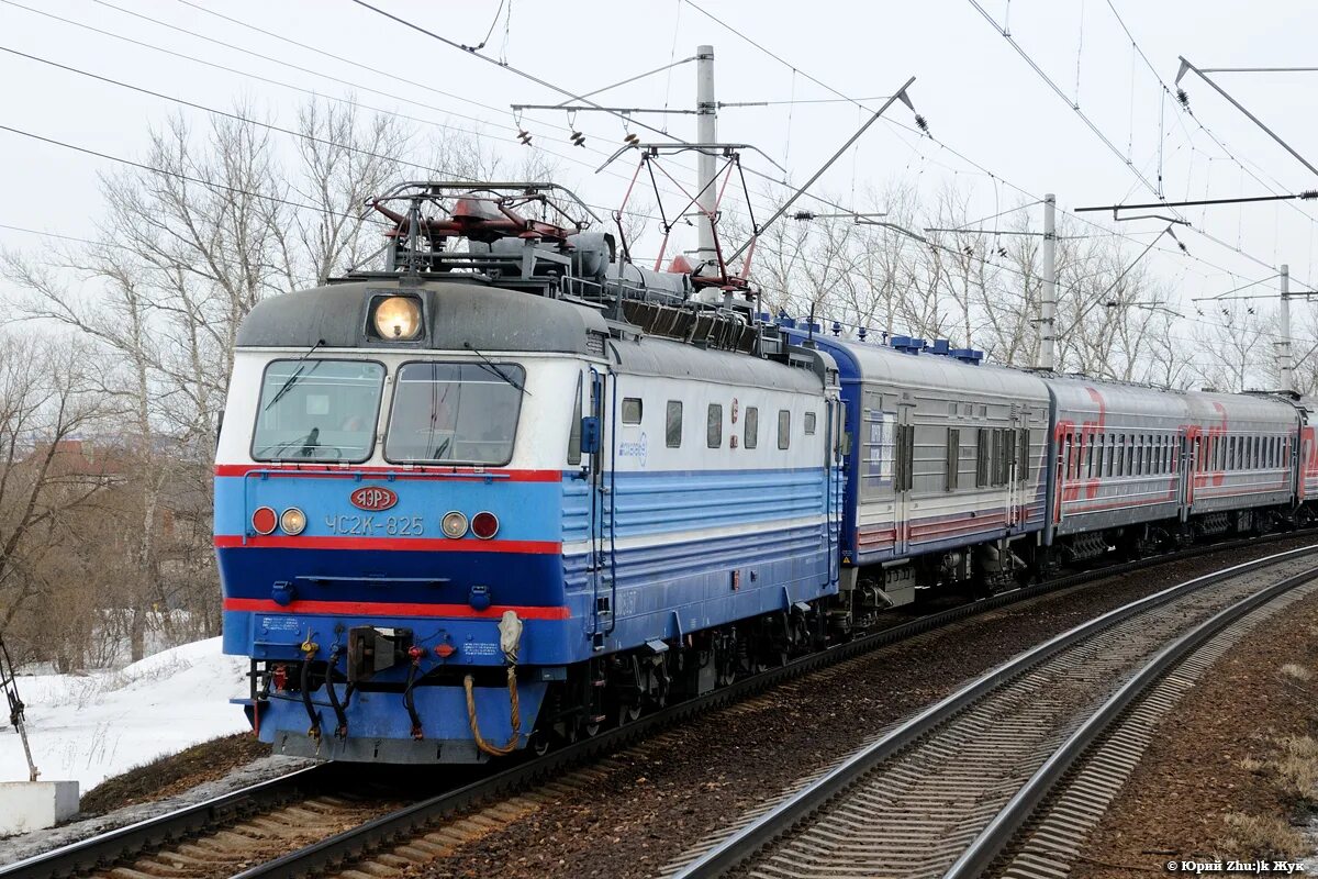 Рельсовый автобус ра-3. Ласточка в челябинске жд. Электричка ласточка курган екатеринбург. Дизель-электропоезд эр2. Электричка верх.