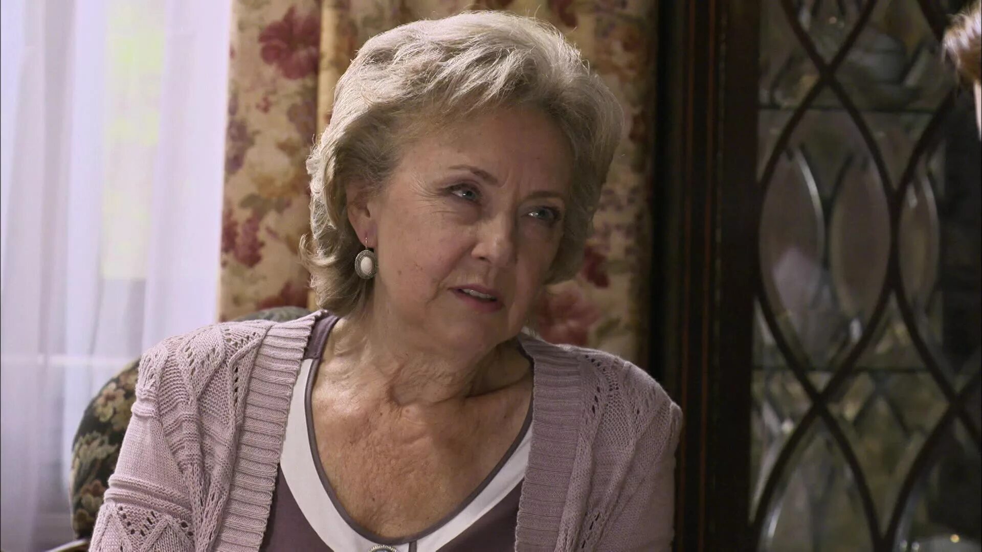 чужое гнездо 3. чужое гнездо 3. чужое гнездо сериал 2015. чужое гнездо сериал 2015. чужое гнездо надя влас.