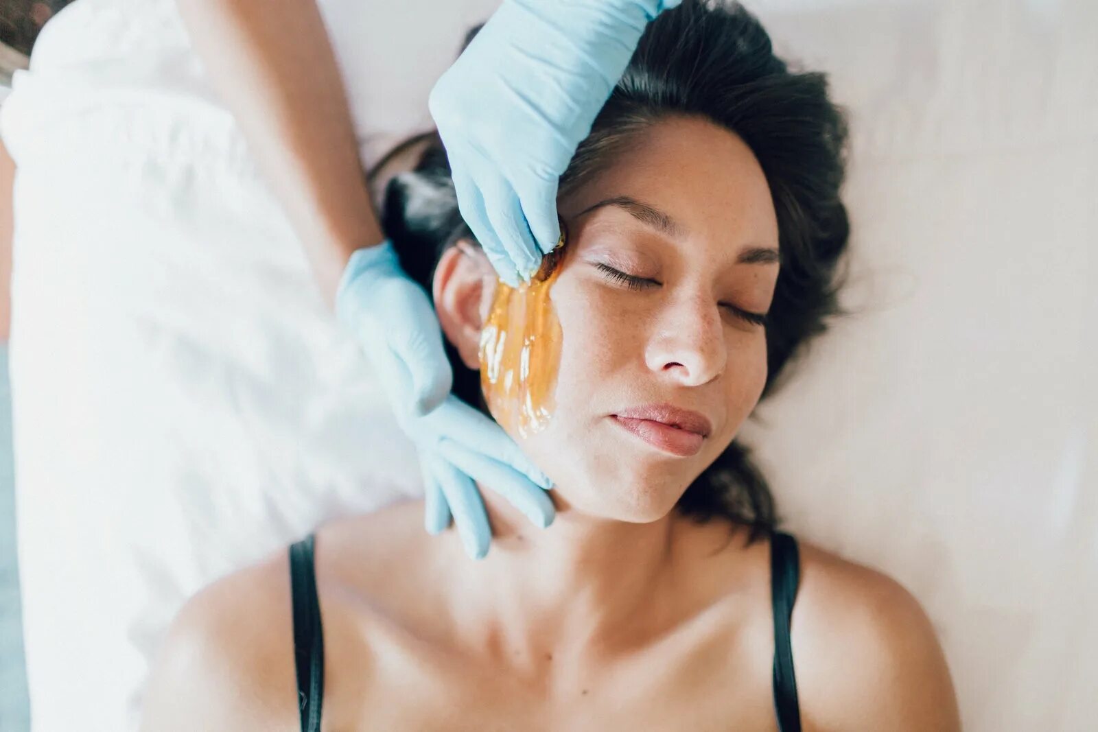 депиляция лица видео