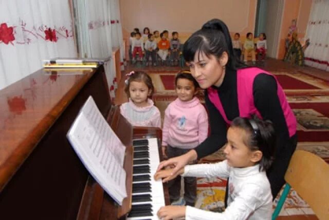 Yangi musiqa 2025. Мусиқа ва санъат. болалар мусиқа ва санъат мактаблари. мтт болалар. musiqa maktabgacha ta&#039;lim.