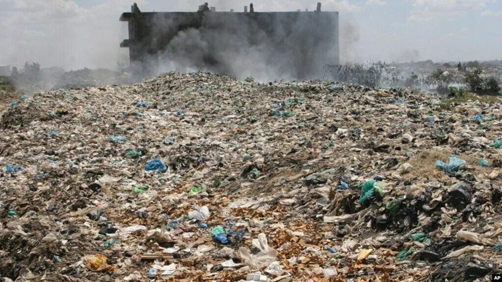 Загрязнение экологии. Бытовые и промышленные отходы. Промышленные выбросы и отходы. Свалки бытового мусора. Rains waste