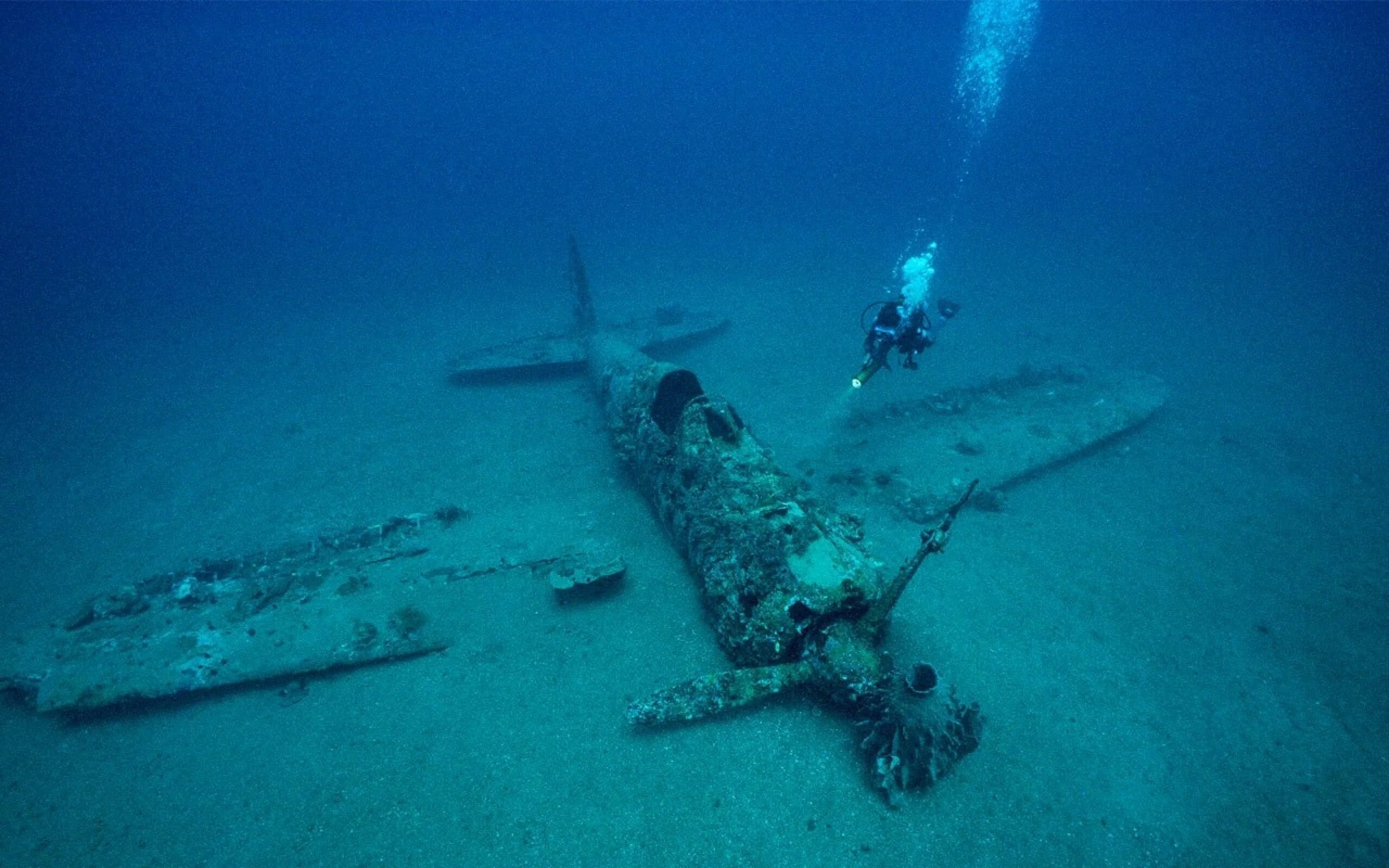 Корабль на сколько в воде