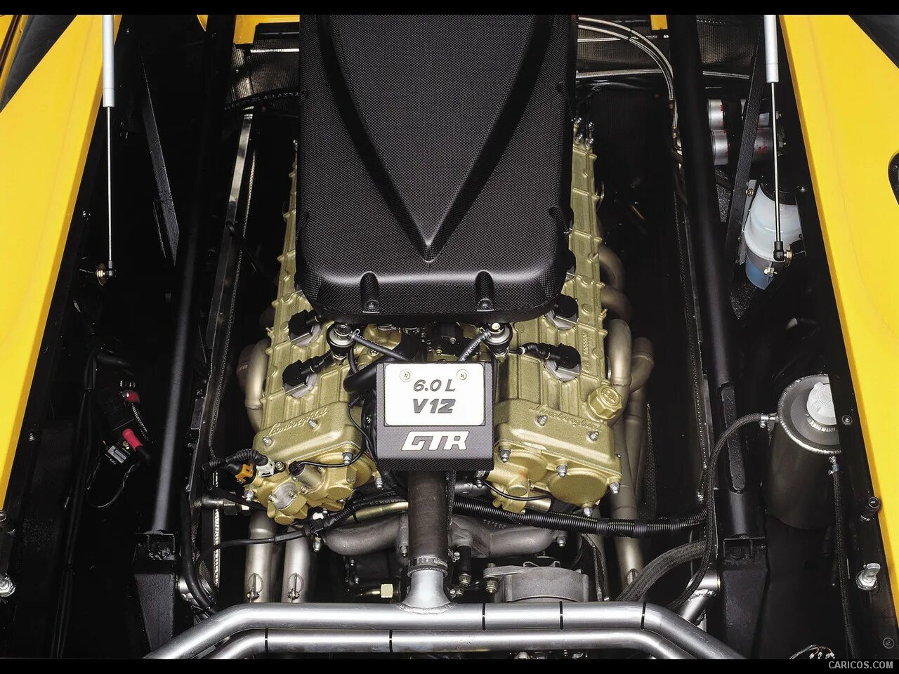 Diablo engine. Lamborghini diablo engine. lamborghini diablo gt engine. lamborghini diablo gt мотор. моторный отсек ламборгини.