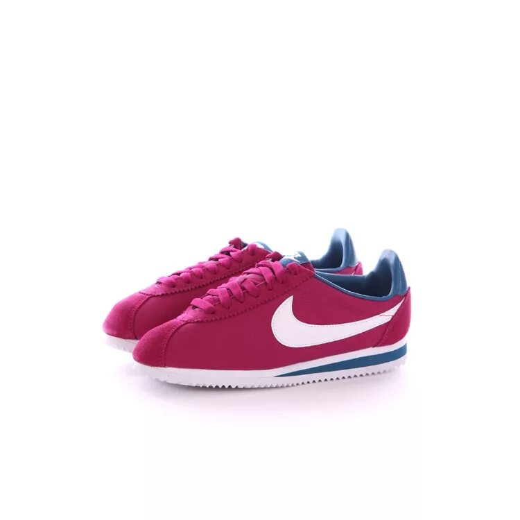 Женские кроссовки найк оригинал купить в москве. Кроссовки Nike Classic Cortez. Кроссовки найк Кортес женские. Кроссовки найк женские Classic Cortez. Nike Cortez nylon.