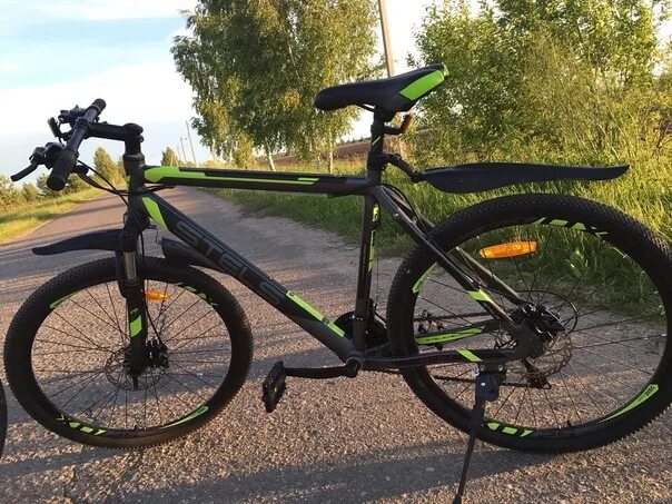 Медведь 2 велосипед. Trek usa sport bike. Велосипед форвард скоростной 21 скорость. Велосипед roadmaster индия. Несколько велосипедов.