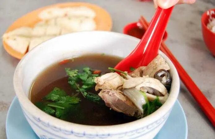 Суп из черепахи. Черепаховый суп китайская кухня. черепаховый суп китай. черепаший суп.