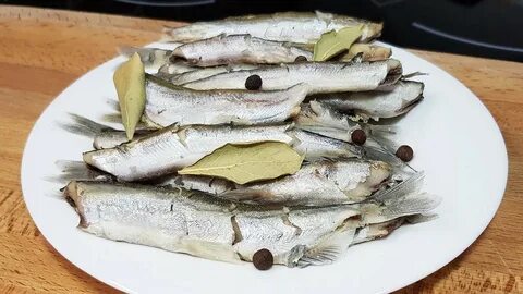 Мойва свежемороженая на сковороде