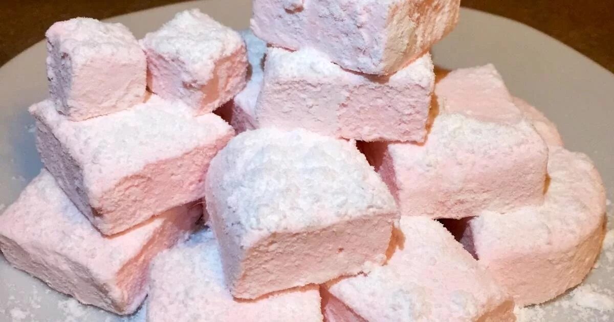 маршмеллоу из 3 ингредиентов. клубничный маршмеллоу. маршмеллоу с желатином рецепт. домашний маршмеллоу рецепт с желатином. домашний маршмеллоу рецепт с желатином.