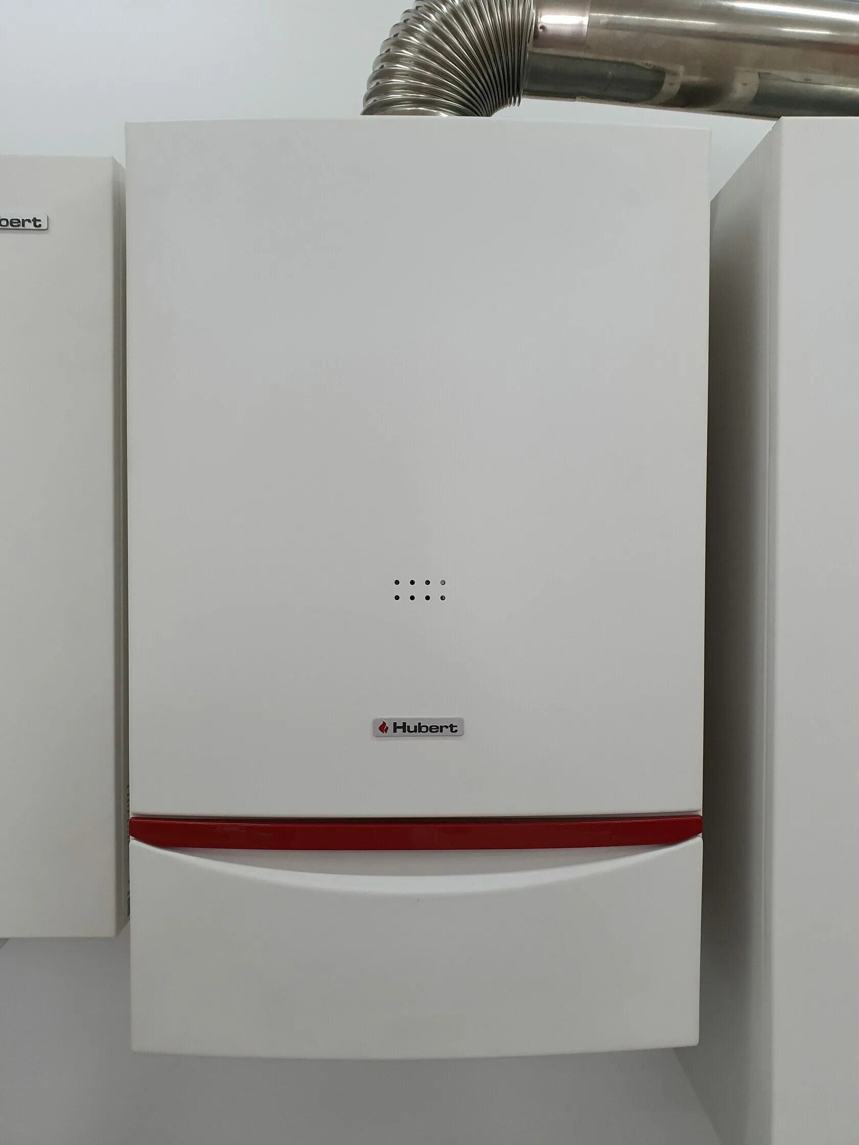Котел хуберт 24 газовый. Hubert smart agb 24dy. Hubert настенные газовые котлы отзывы. Hubert котел. Настенный газовый котел hubert smart agb 24 dy.