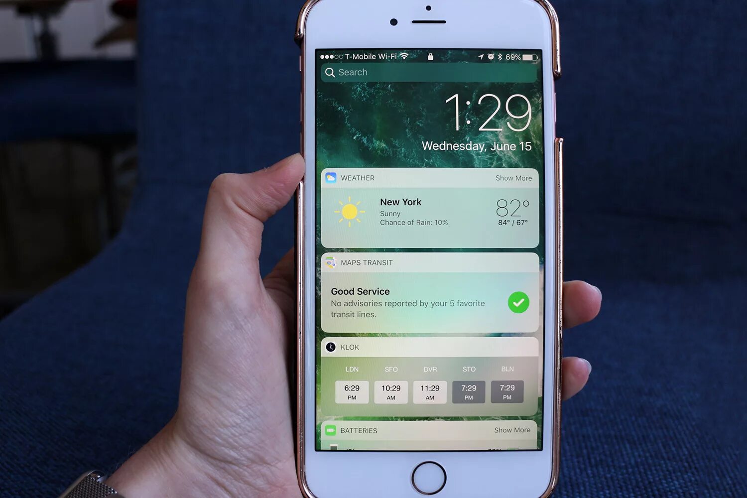 Версия 15. Фото айфона для презентации. Что будет если на айфоне поставить дату 1 января 1970 года время 13 00. Логотип андроид. Превратить андроид в айфон.