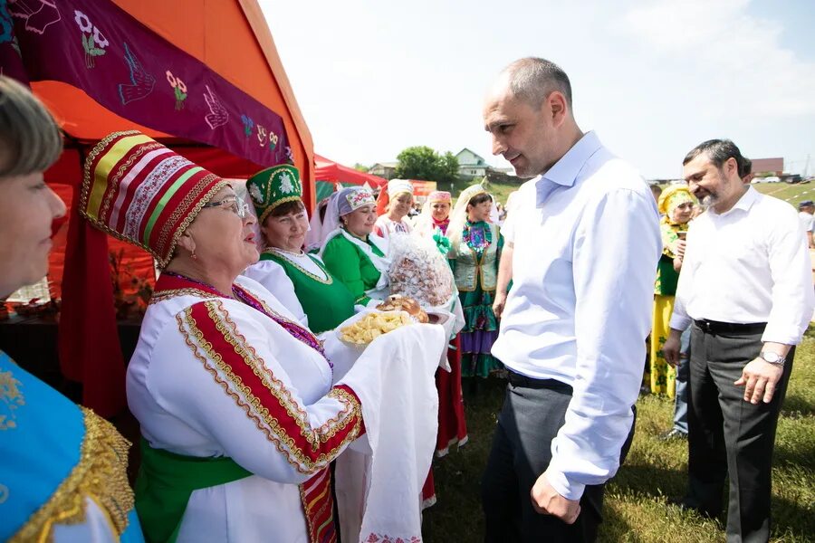 Погода в татарском каргале. Сабантуй 2022 Татарская Каргала. Сабантуй 2022 Оренбург Татарская Каргала. Татарская Каргала Сабантуй 2022 бега. Сабантуй Татарская Каргала 2011.