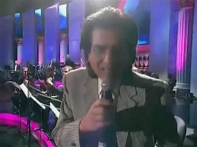 весъ - тото кутуньо. тото кутуньо серенада. лашате ми кантаре кто поет. тото кутуньо бенефис в кругу друзей. Toto cutugno china tv china.