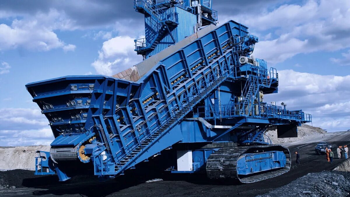 Самые мощные заводы. Роторный экскаватор Sandvik. Грохот камнедробильный Tesab ts2360. Дробилка Метсо Минералз. Роторный экскаватор Крупп.