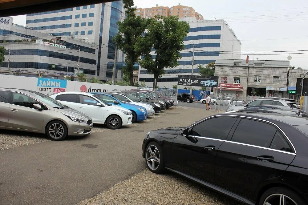 москва, варшавское шоссе, д. варшавское шоссе 170. автоградъ автосалон москва. автоград варшавское шоссе. автоград варшавское шоссе 170.