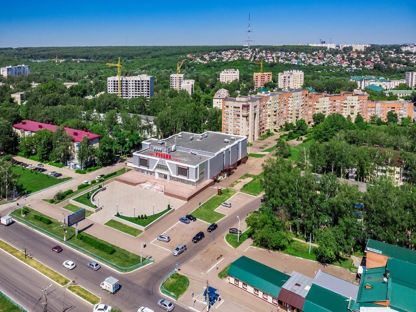 Саранск Юго Запад. Аллея Юго Запад Саранск. Столица Мордовии Саранск. Лес Светотехстрой Саранск.