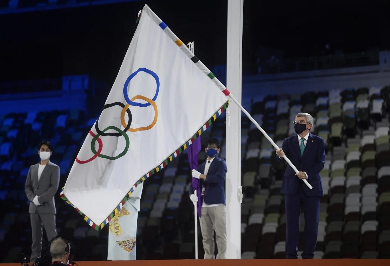 Международные Олимпийские игры. Олимпийский флаг. Российские спортсмены на олимпийских играх 2024