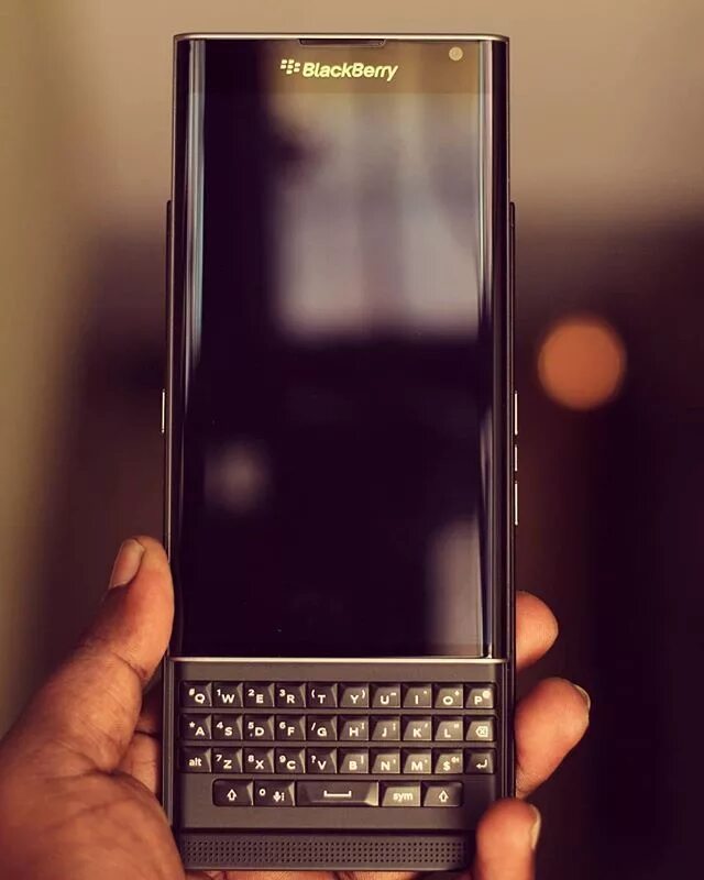 Блэкберри 2022. Blackberry дорогой. Блэкберри 2023. Blackberry дорогой. Блэкберри amosu.