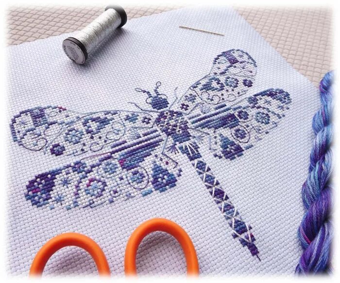 Вышивка просто хобби или образ жизни в контакте. Вышивка на пластике мп студия. Вышивка хобби или образ жизни. Rosewood manor сэмплер лес. Необычные и легкие хобби.