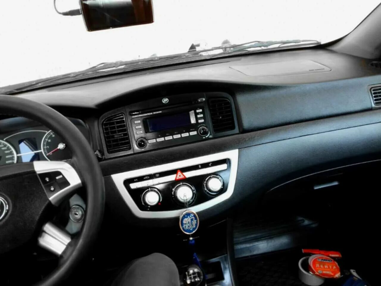 Lifan solano 2013 комплектация. Ремонт солано. Лифан солано 2 2020. Лифан солано 2011 салон. Ремонт солано.